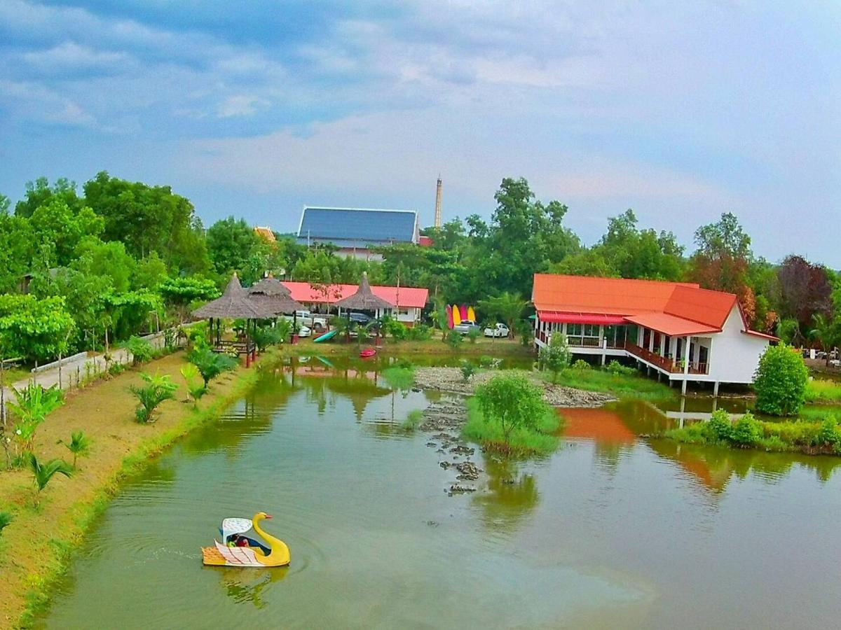 Ferienwohnung Saeng Tai Amphawa Samut Songkhram Exterior foto