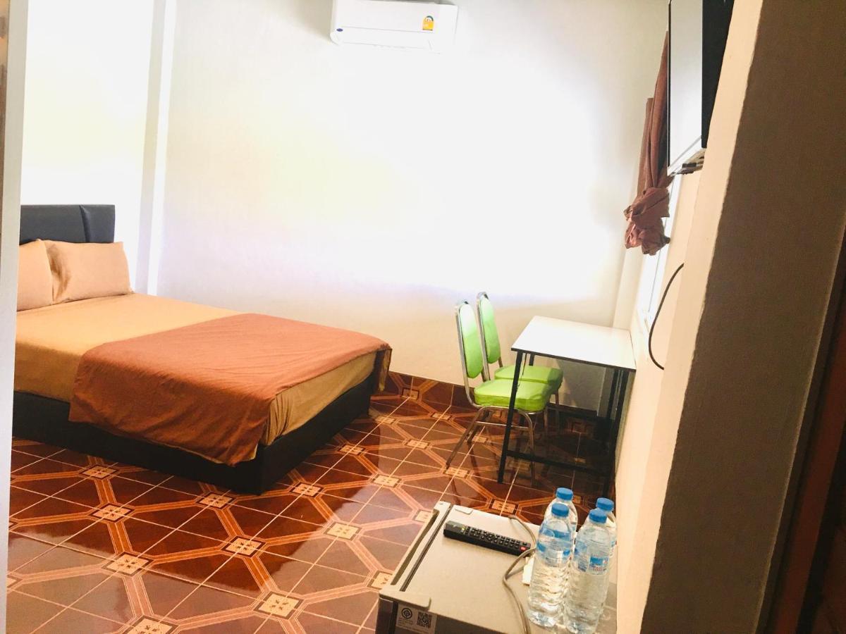 Ferienwohnung Saeng Tai Amphawa Samut Songkhram Exterior foto