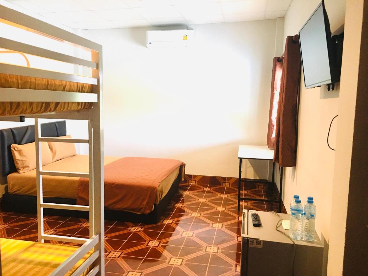 Ferienwohnung Saeng Tai Amphawa Samut Songkhram Exterior foto