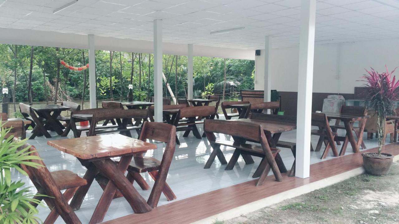 Ferienwohnung Saeng Tai Amphawa Samut Songkhram Exterior foto